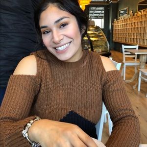 Meet your Posher, Myrian